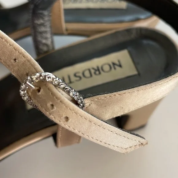 NORDSTROM Ankle Strap Heels, 9M - Picture 5 of 13